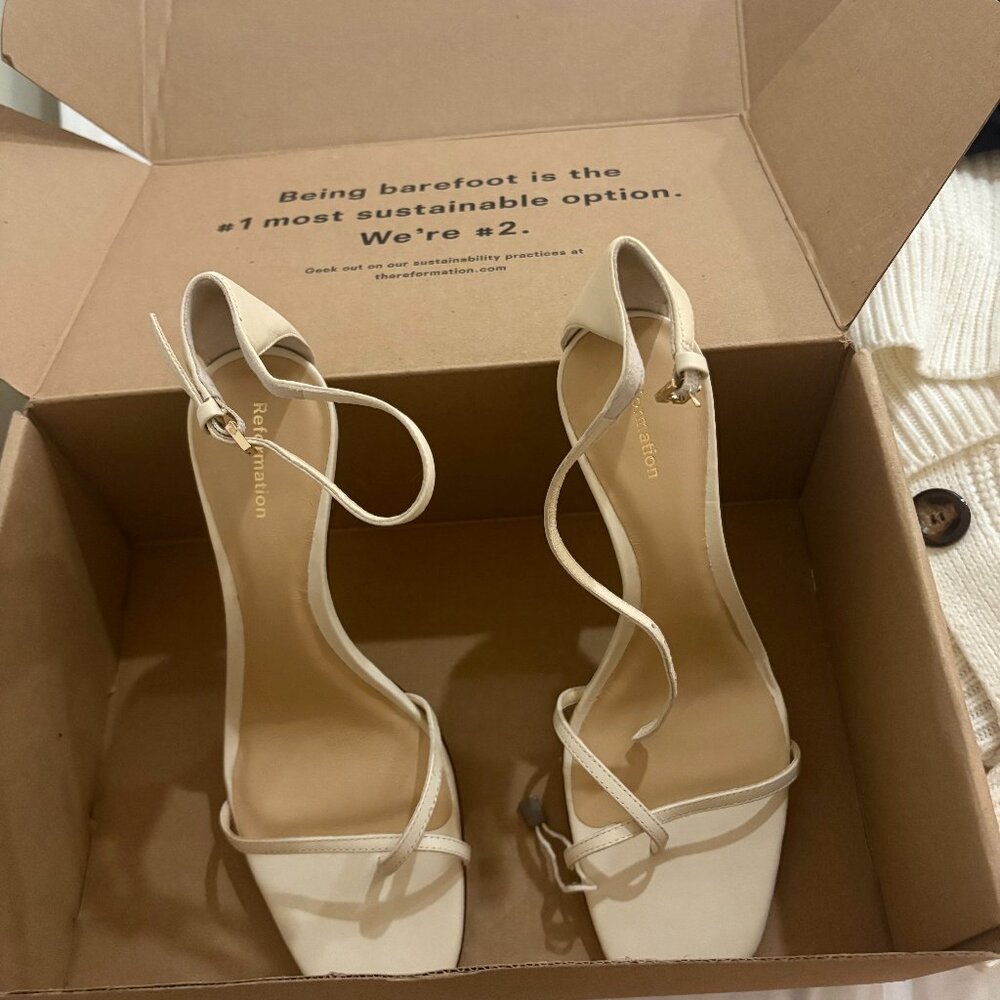 Reformation Gigi Strappy Mid Heel Sandal - SOLD out in size 7